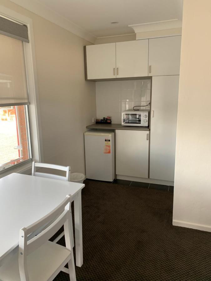 Altona Motel Uralla Eksteriør billede